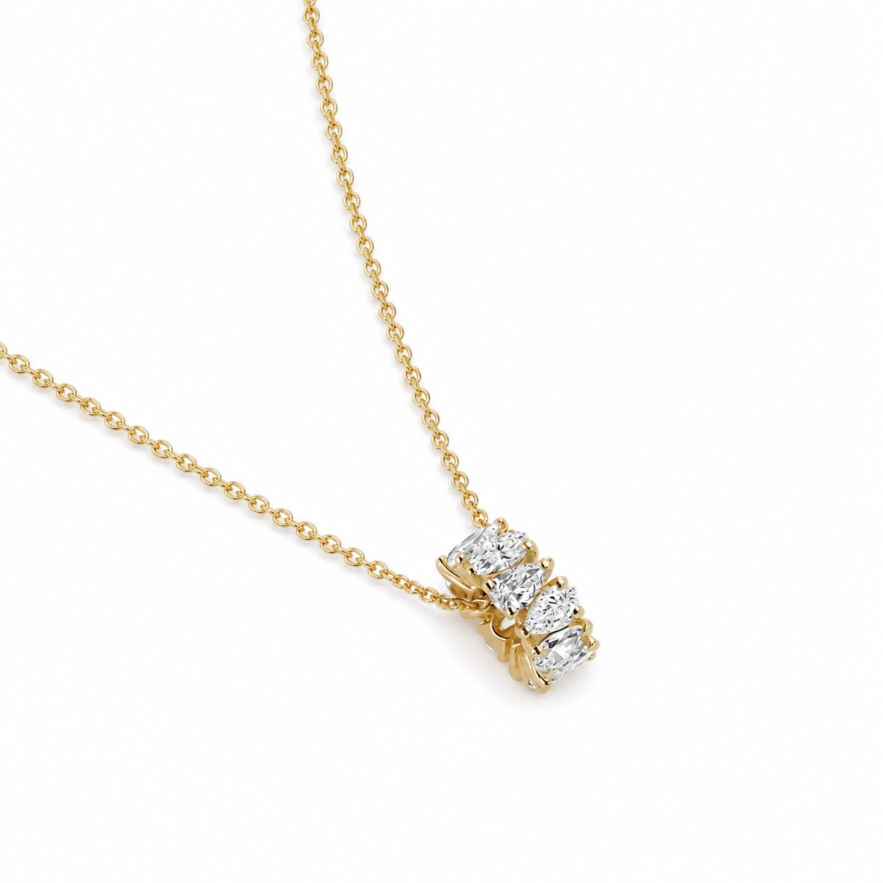 Clara pear circle pendant