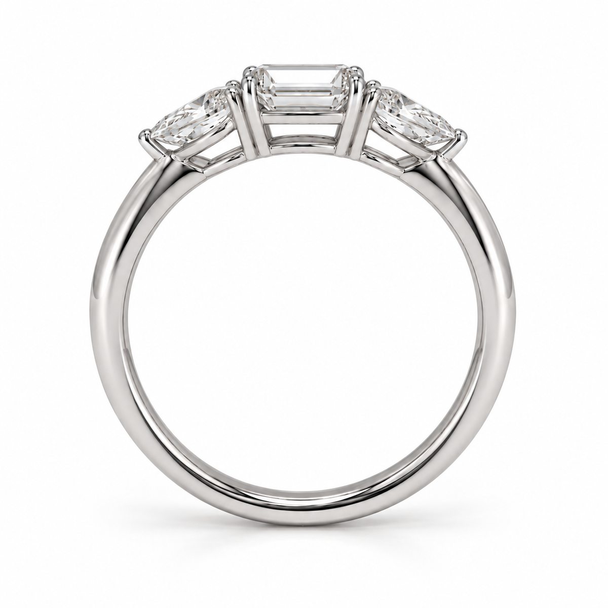 Archer pear-emeral ring