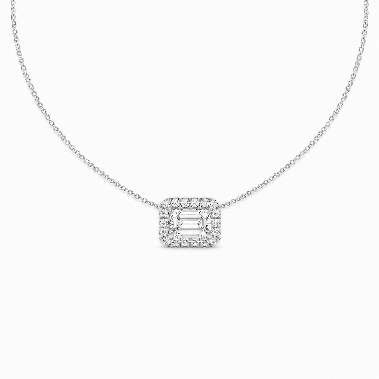 Divina emeral halo necklace