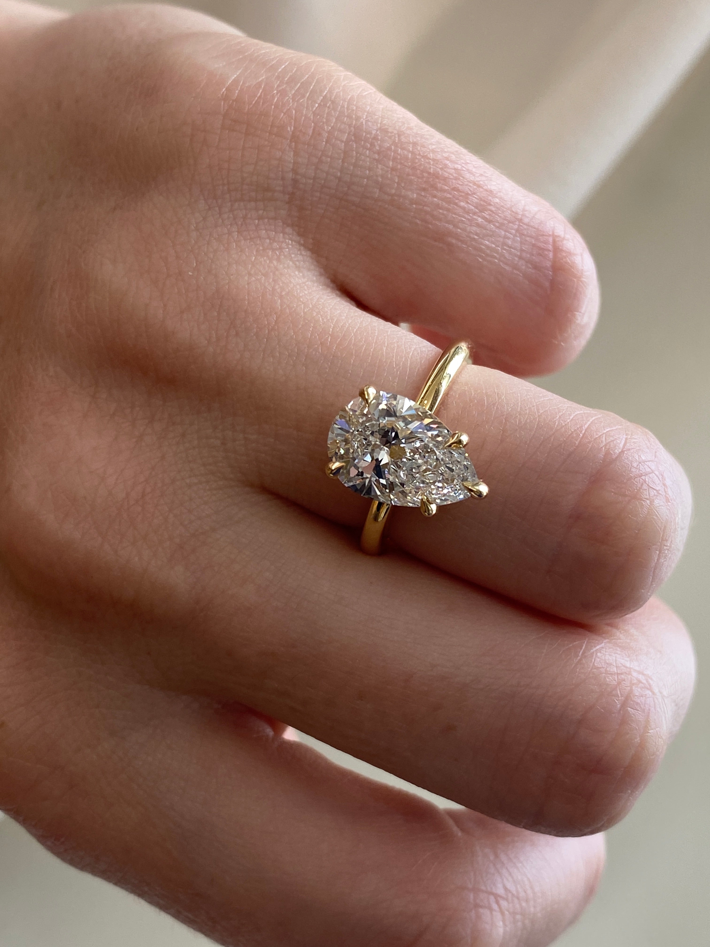Kishani Alara 2.0ct Pear Solitaire Ring