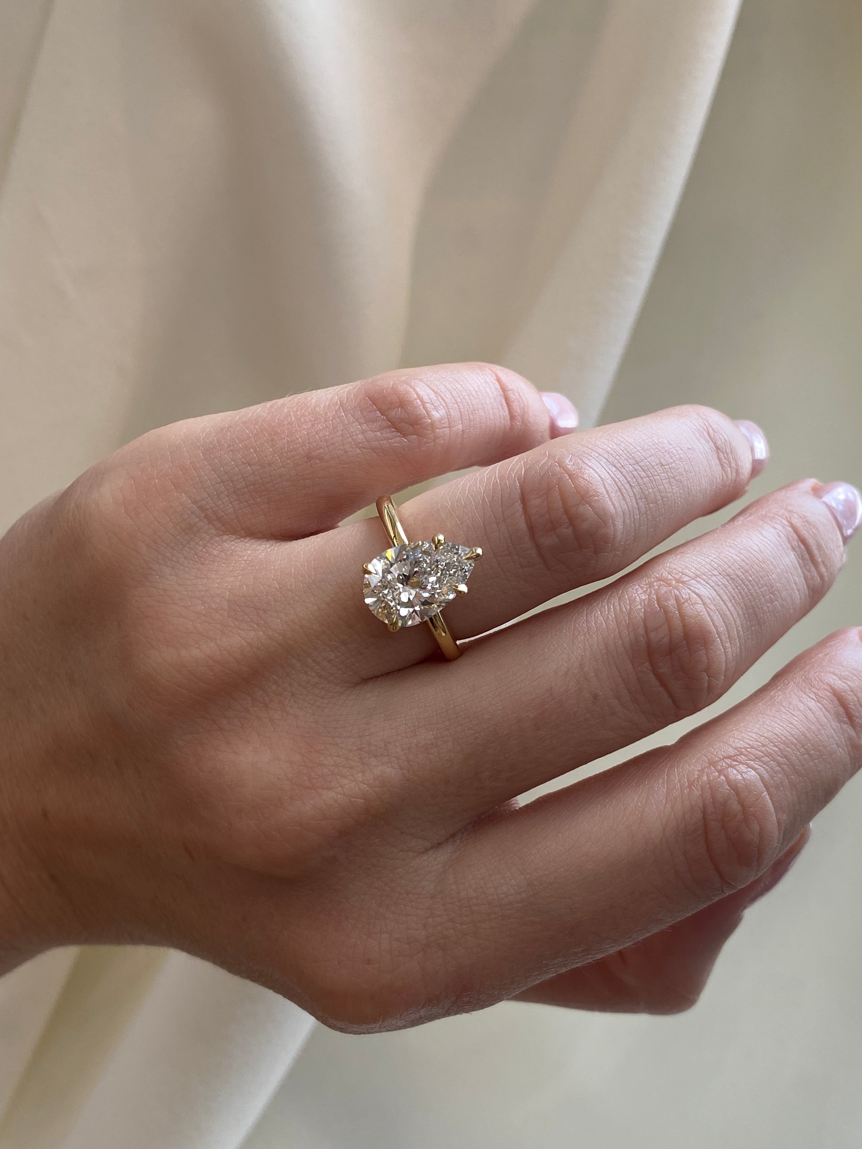 Kishani Alara 2.0ct Pear Solitaire Ring