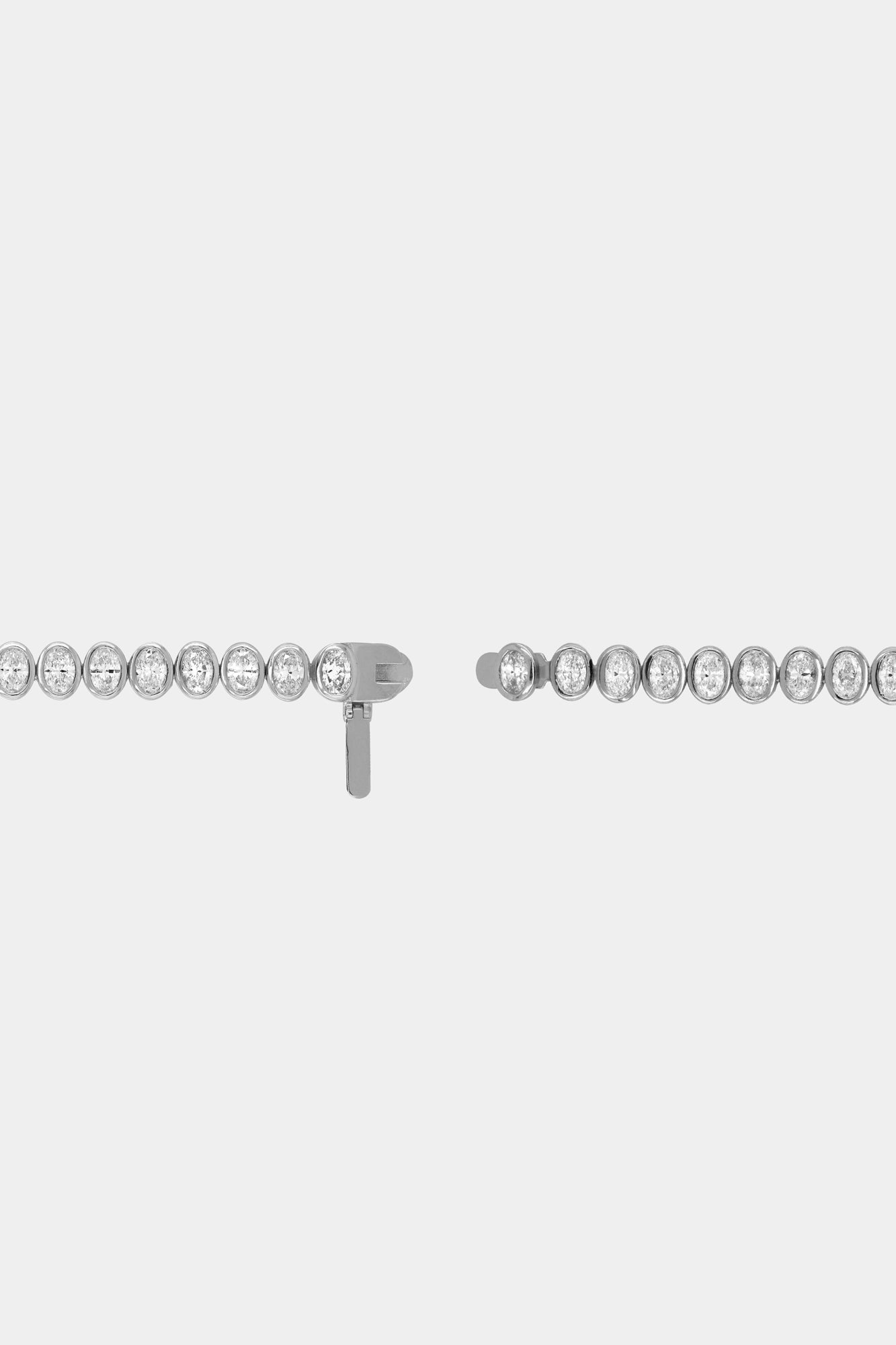 The Signature Oval Diamond Tennis Bracelet