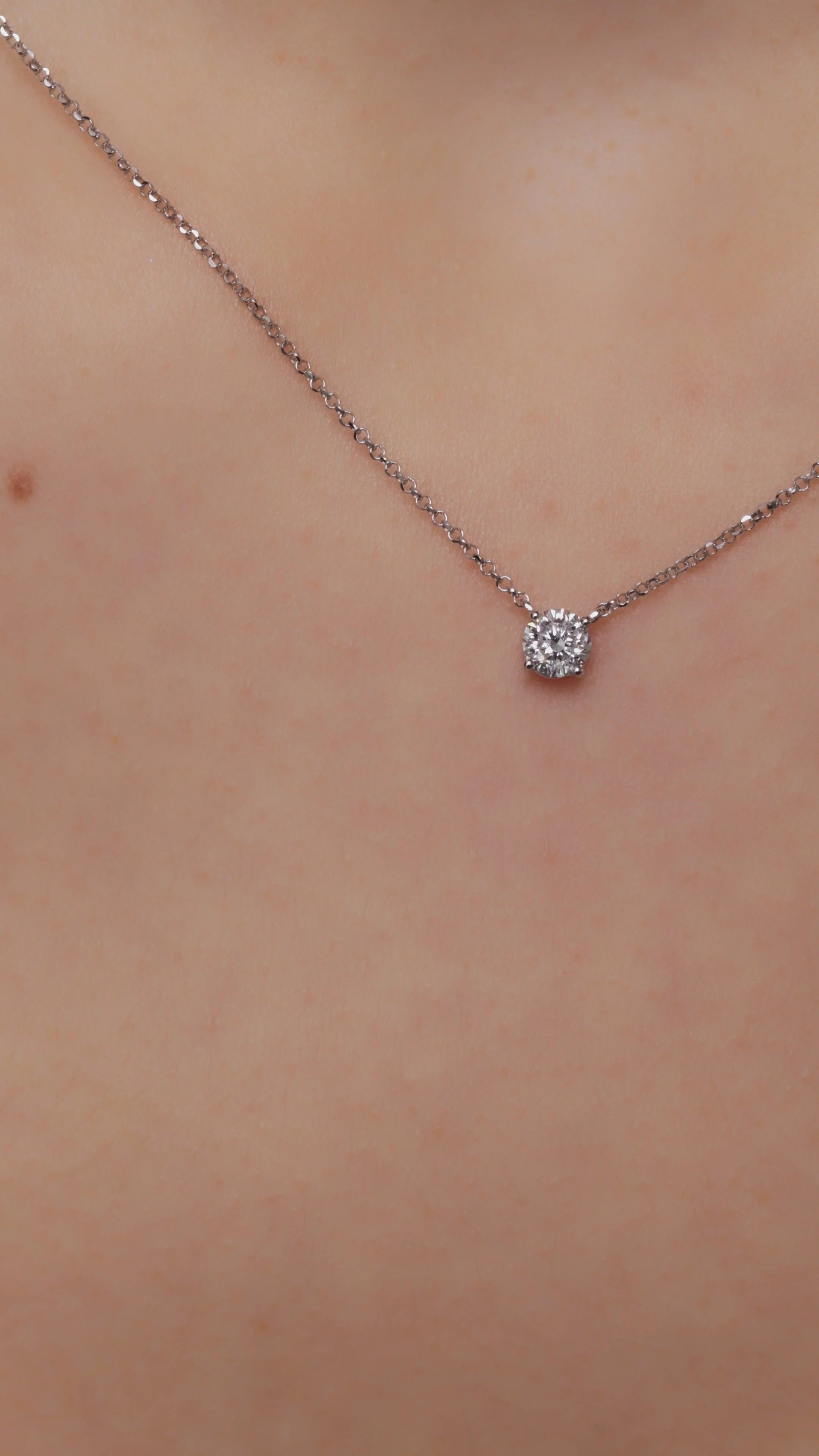 Kishani Nova Round Brilliant Necklace