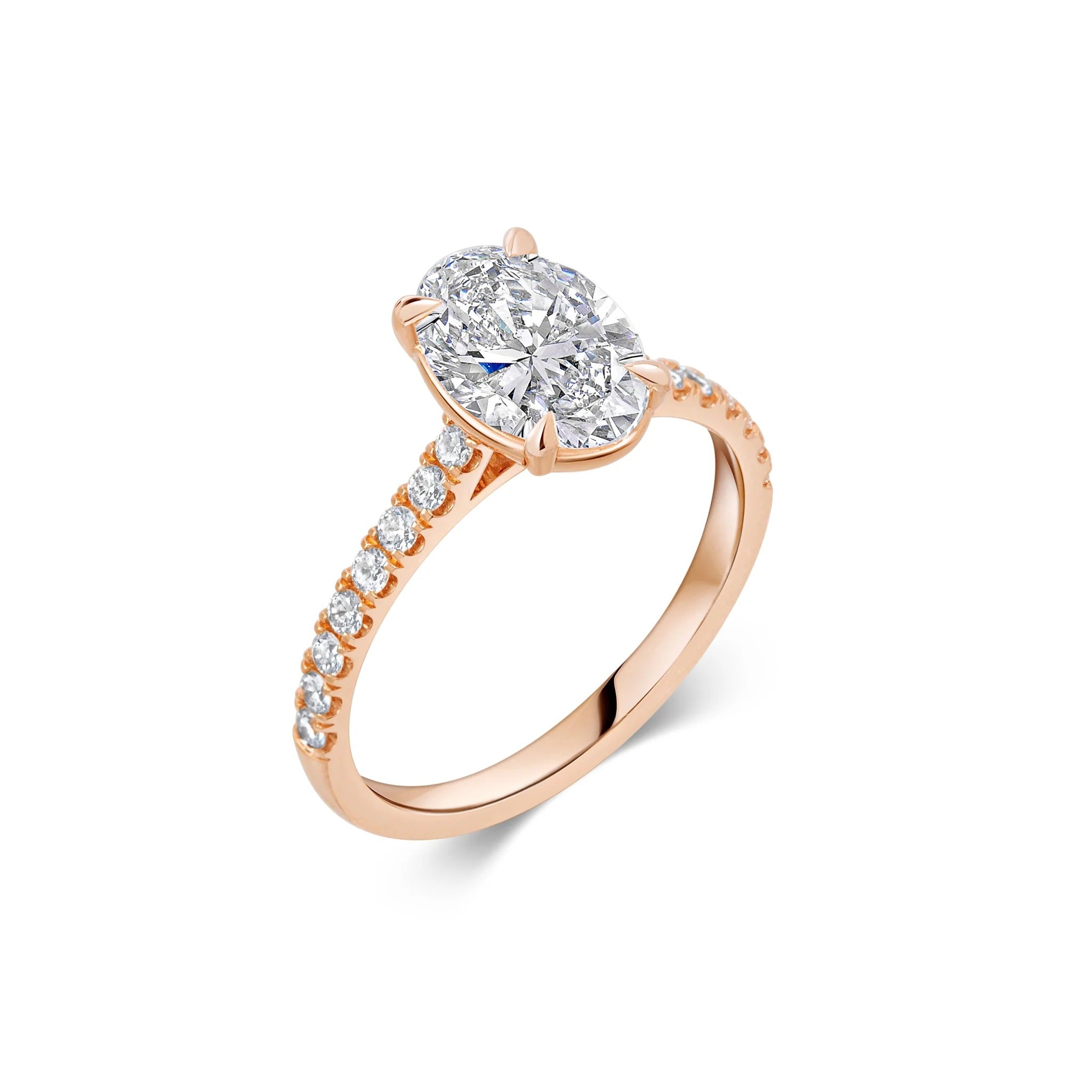Dries Pavé Oval Halo Ring