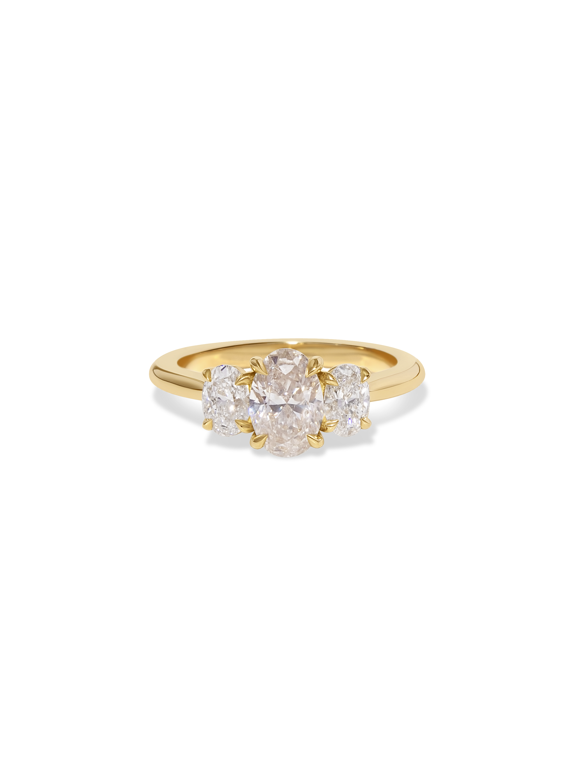 Kishani Celia Oval Trilogy Ring